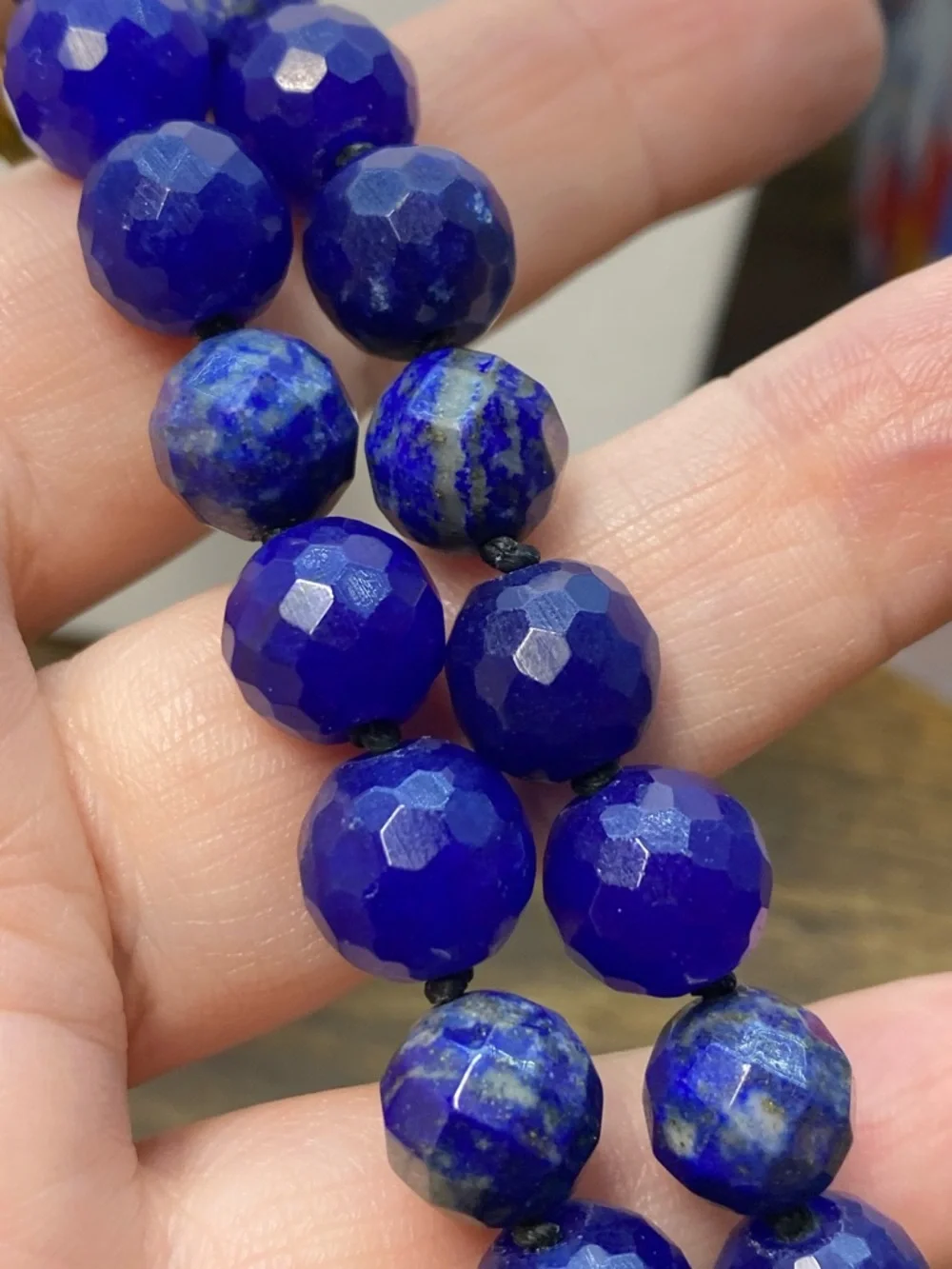 Facetd Lapis Lazuli 10 mm hand knotted 22 inch necklace Aprilsplace - Picture 7 of 9